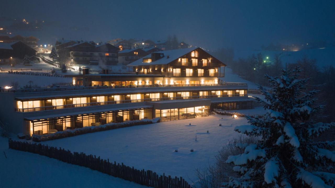 La Casies Mountain Hotel Santa Maddalena in Casies Exterior foto