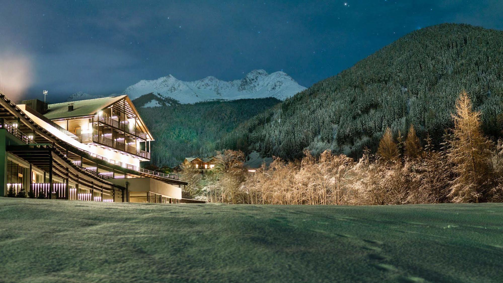 La Casies Mountain Hotel Santa Maddalena in Casies Exterior foto